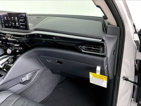 Certified 2026 Acura MDX FWD w/ Technology Package image 20