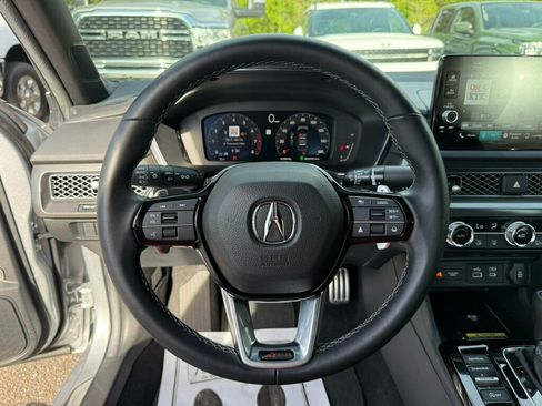 Used 2025 Acura Integra A-Spec FWD image 5