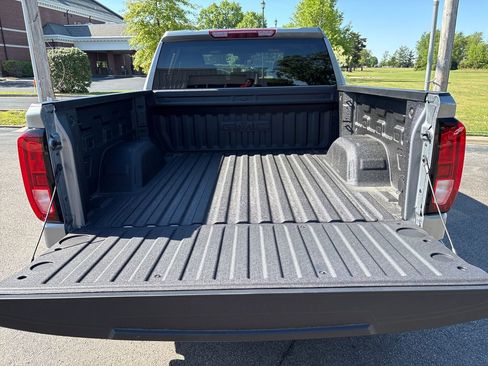 New 2026 GMC Sierra 1500 Elevation w/ X31 Off-Road Package AWD/4WD image 34
