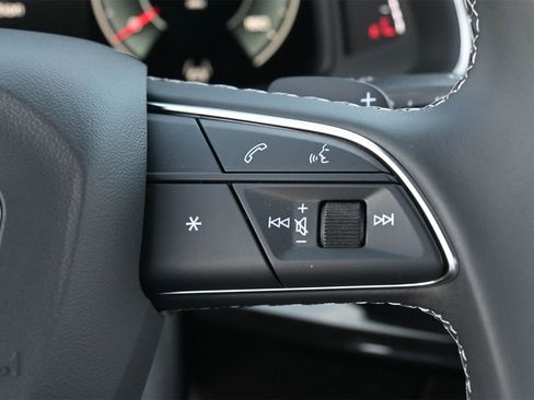 New 2026 Audi Q8 Premium Plus image 7