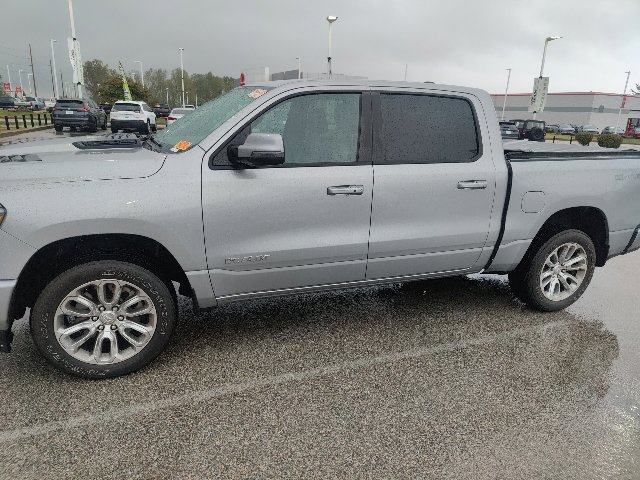 Used 2023 RAM 1500 Laramie AWD/4WD image 4