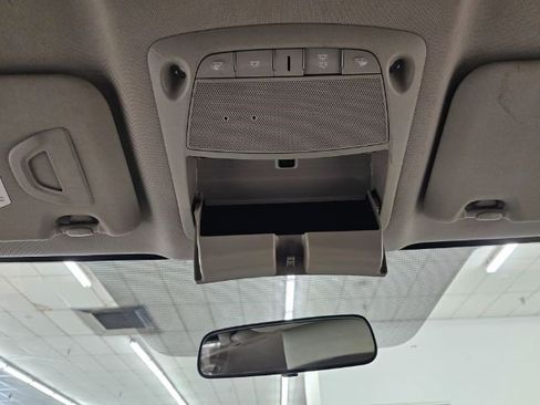 Used 2019 Nissan Rogue Sport S image 24