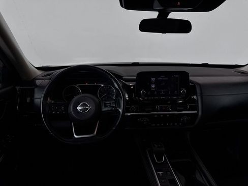 Used 2022 Nissan Pathfinder SV image 23