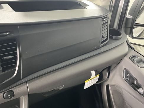 New 2026 Ford Transit 250 148 Medium Roof Extended AWD image 17