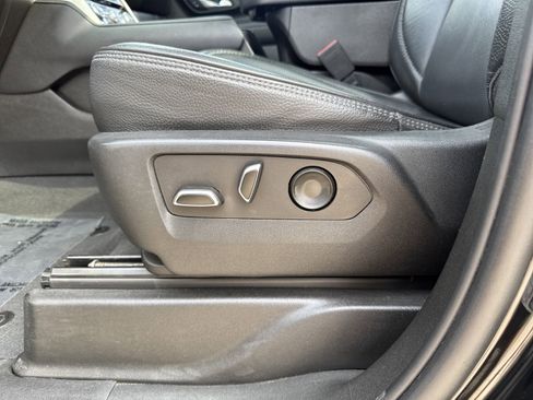 Used 2022 GMC Yukon Denali image 15