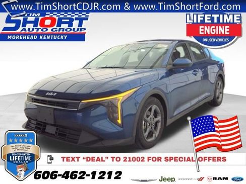 Used 2025 Kia K4 FWD image 1