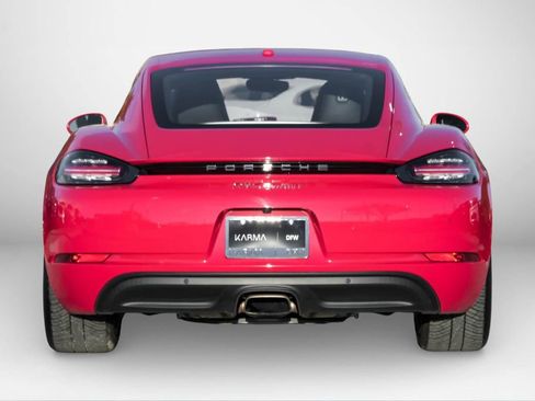 Used 2019 Porsche 718 Cayman image 7