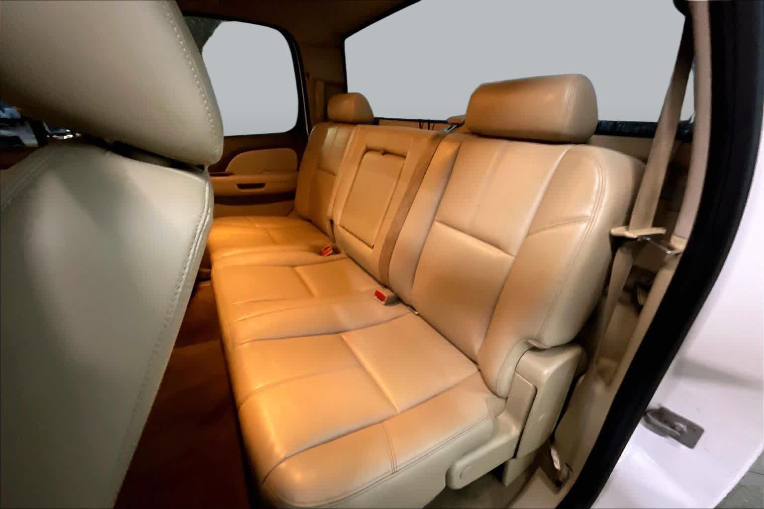 Used 2012 Chevrolet Silverado 2500 LTZ w/ LTZ Plus Package AWD/4WD image 19