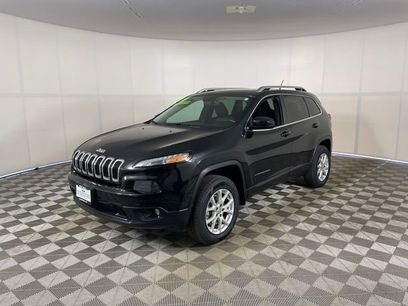 Used 2014 Jeep Cherokee Latitude w/ Comfort/Convenience Group