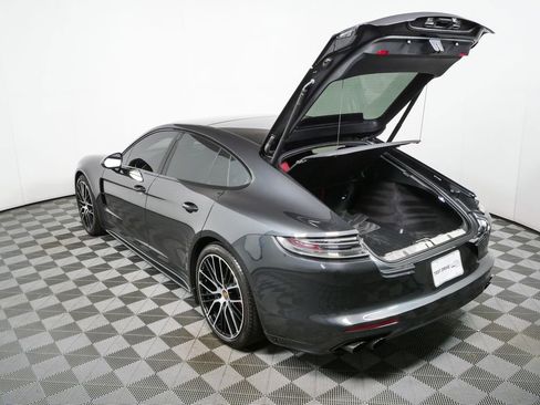 Certified 2021 Porsche Panamera GTS w/ Premium Package AWD/4WD image 40