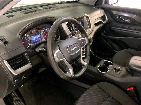 Used 2024 GMC Terrain SLE FWD image 14
