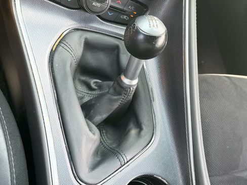 Used 2016 Dodge Challenger R/T Scat Pack RWD image 21