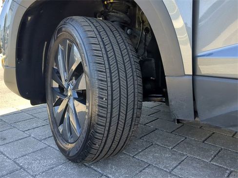 Certified 2023 Volkswagen Taos S image 31