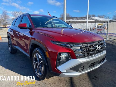 Used 2025 Hyundai Tucson SEL image 1