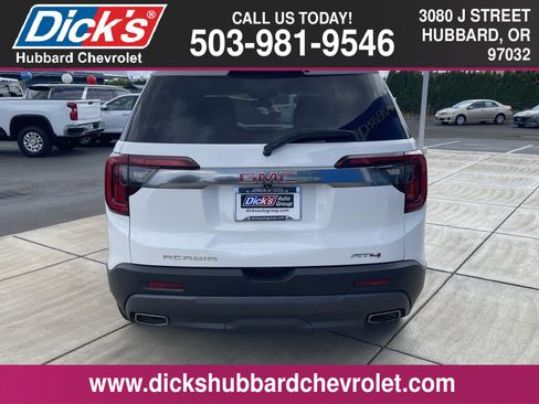 Used 2021 GMC Acadia AT4 w/ Technology Package AWD/4WD image 4