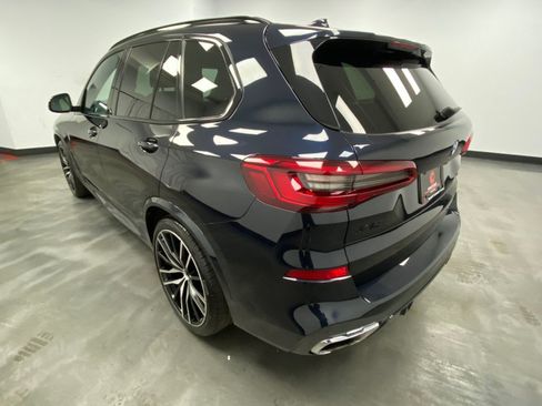 Used 2019 BMW X5 xDrive50i w/ M Sport Package AWD/4WD image 4