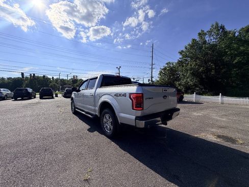 Used 2015 Ford F150 Lariat w/ Equipment Group 502A Luxury AWD/4WD image 25