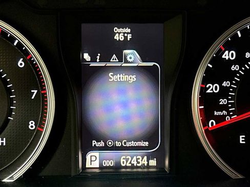 Certified 2017 Toyota Camry SE image 17