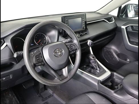 Used 2019 Toyota RAV4 LE w/ Carpet Mat Package FWD image 6