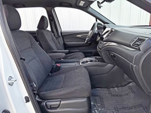 Used 2022 Honda Pilot Sport image 14