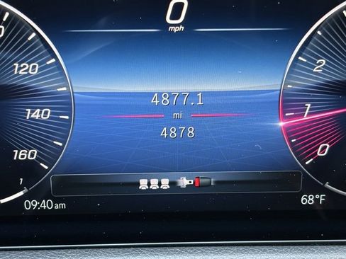 Certified 2025 Mercedes-Benz GLA 250 image 24