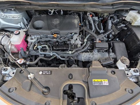 Used 2021 Toyota Sienna LE FWD image 30