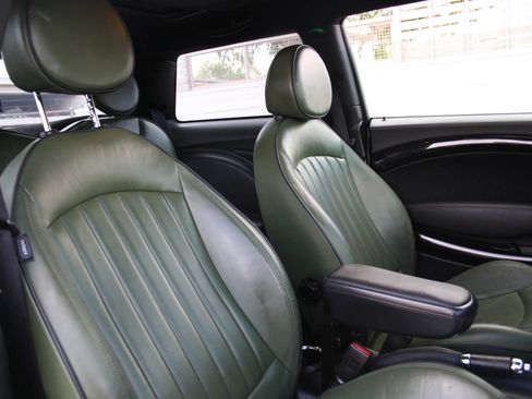 Used 2011 MINI Cooper S FWD image 10