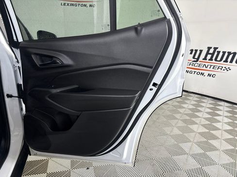 Used 2024 Chevrolet Trax ACTIV w/ Driver Confidence Package FWD image 21