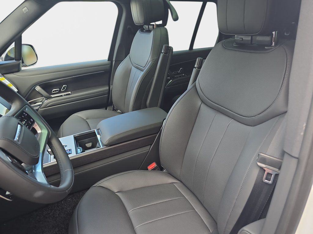 New 2026 Land Rover Range Rover SE AWD/4WD image 12