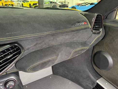 Used 2015 Ferrari 458 Speciale A image 42