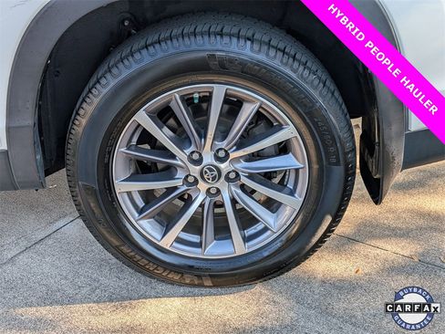 Used 2019 Toyota Highlander XLE image 26