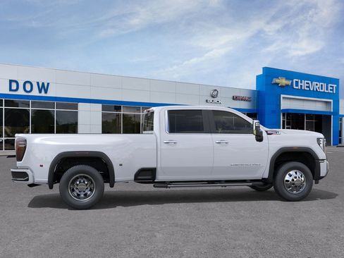 New 2026 GMC Sierra 3500 Denali image 5