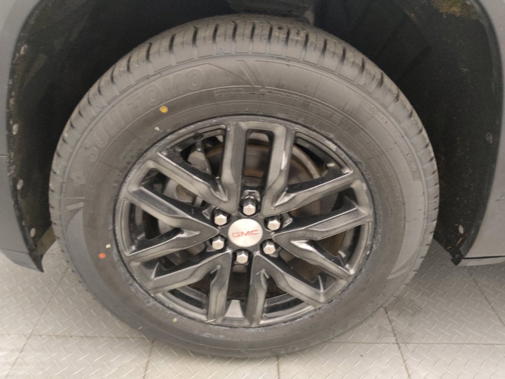 Used 2019 GMC Acadia SLT FWD image 31