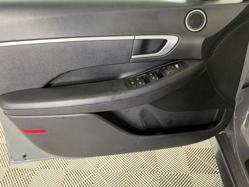 Used 2022 Hyundai Sonata SE image 13