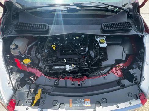 Used 2019 Ford Escape SE AWD/4WD image 16