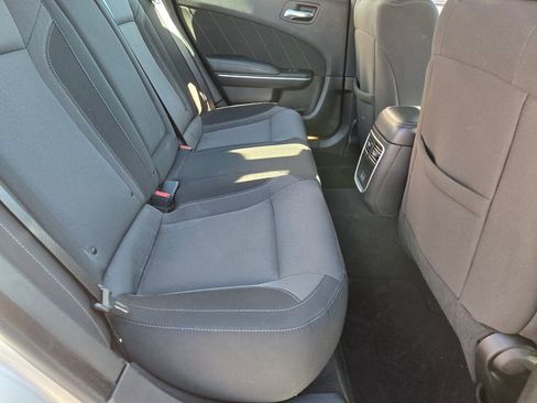 Used 2022 Dodge Charger SXT image 19