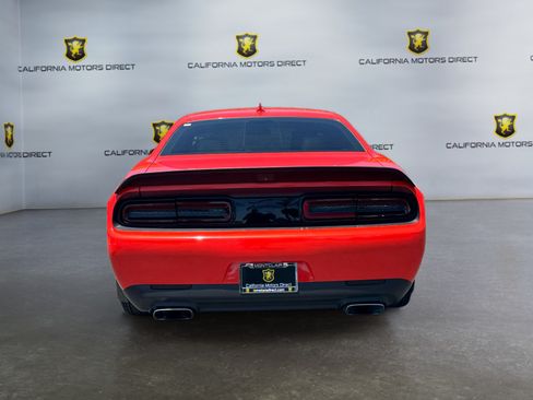 Used 2020 Dodge Challenger R/T Scat Pack RWD image 4