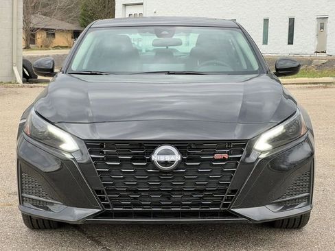 New 2026 Nissan Altima 2.5 SR AWD/4WD image 32