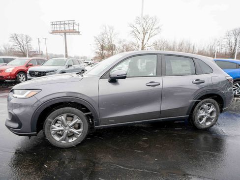 New 2026 Honda HR-V LX image 3