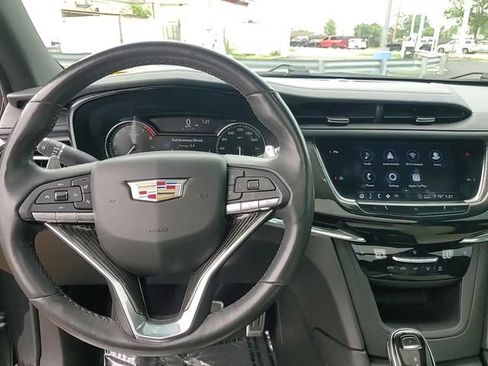 Used 2020 Cadillac XT6 Sport image 27