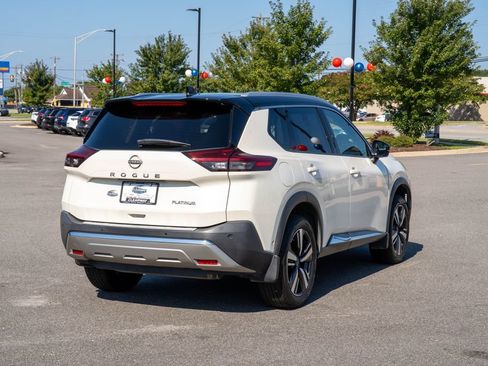 Used 2022 Nissan Rogue Platinum w/ Head-Up Display Package FWD image 7