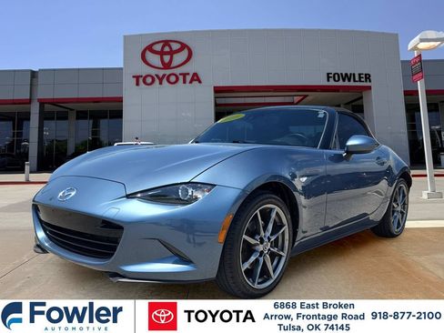 Used 2016 MAZDA MX-5 Miata Grand Touring RWD image 1