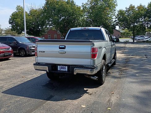 Used 2011 Ford F150 XLT w/ XLT Chrome Pkg AWD/4WD image 3