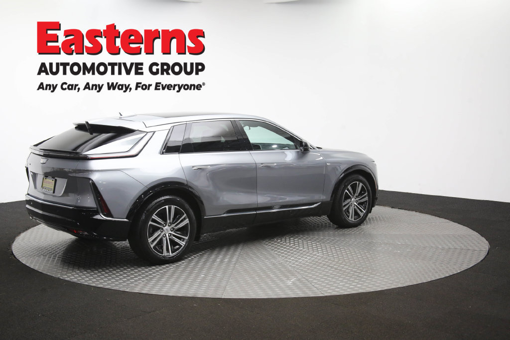 Used 2024 Cadillac Lyriq Luxury AWD/4WD image 48