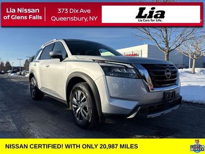 Certified 2025 Nissan Pathfinder SL