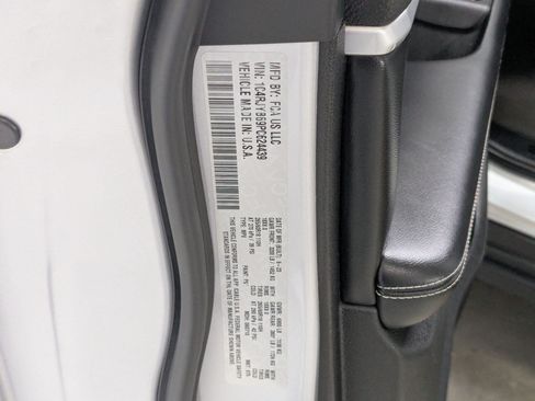 Certified 2023 Jeep Grand Cherokee 4WD 4xe image 29
