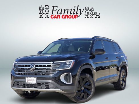 New 2026 Volkswagen Atlas SE FWD image 1