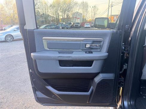 Used 2015 RAM 1500 Outdoorsman image 12
