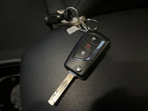 Used 2025 Toyota RAV4 LE image 22