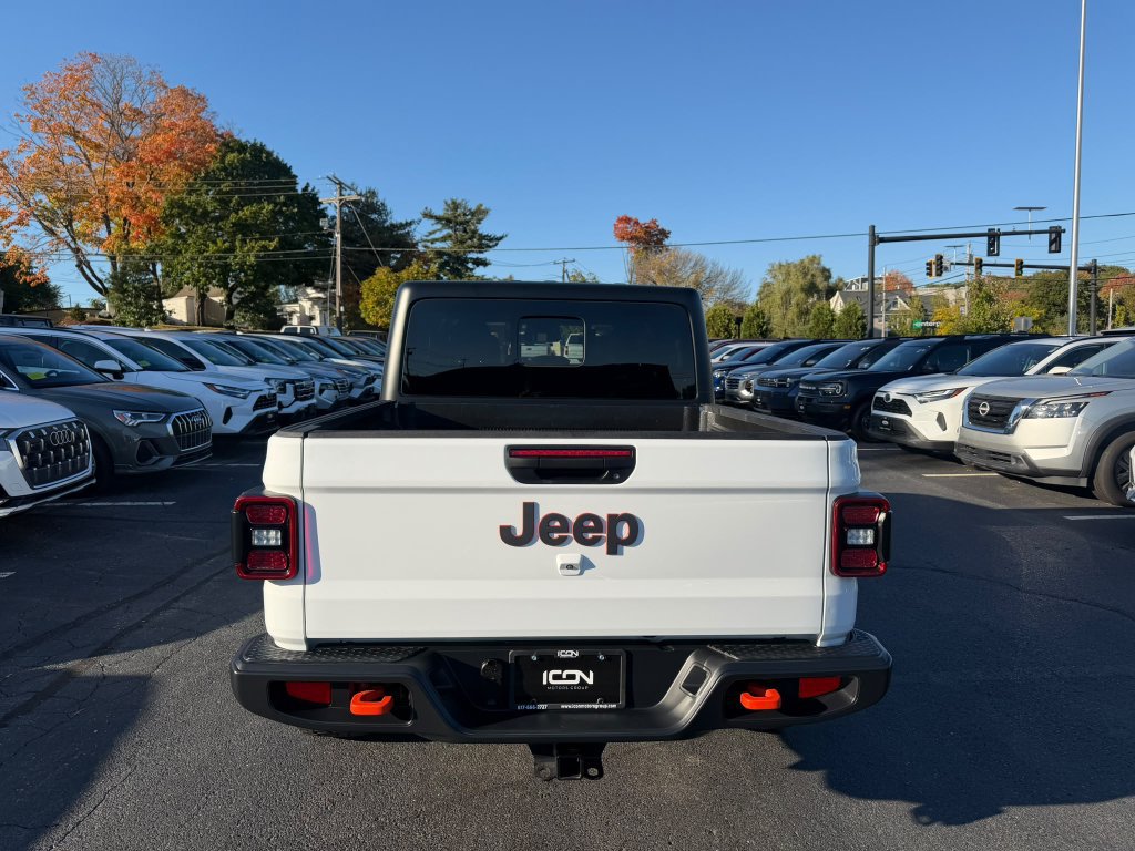 Used 2026 Jeep Gladiator Mojave AWD/4WD image 4